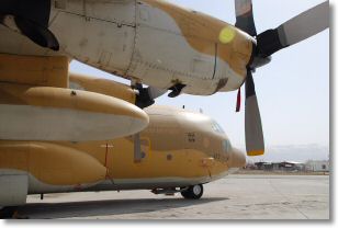 Hercules C-130 SaudiAF-Douchanbe-27fev2008-DSC_0030.jpg